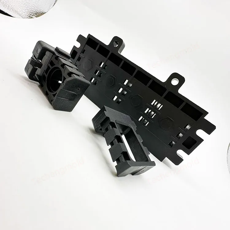 特诚科技精密工程塑料注塑件实拍